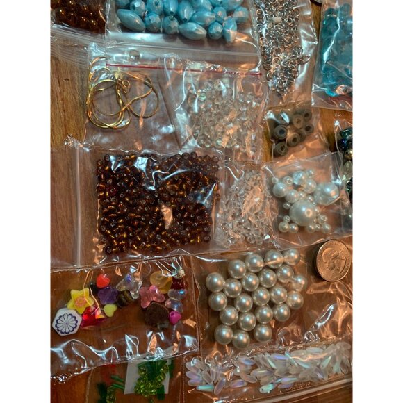 Assorted Beads for Jewelry Making #513 - Picture 10 of 12